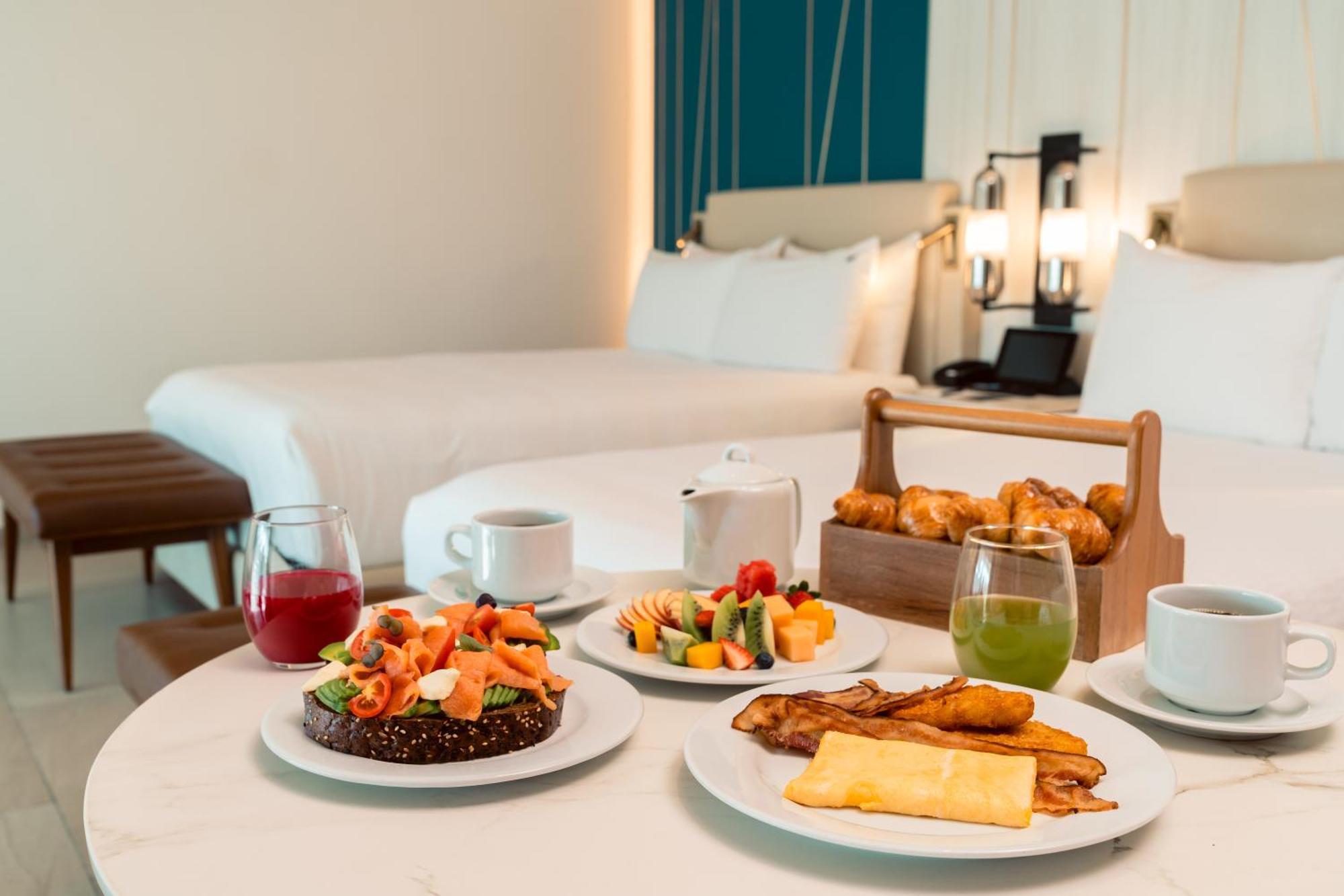 Hard Rock Hotel & Casino Punta Cana (Adults Only) Kültér fotó Room service