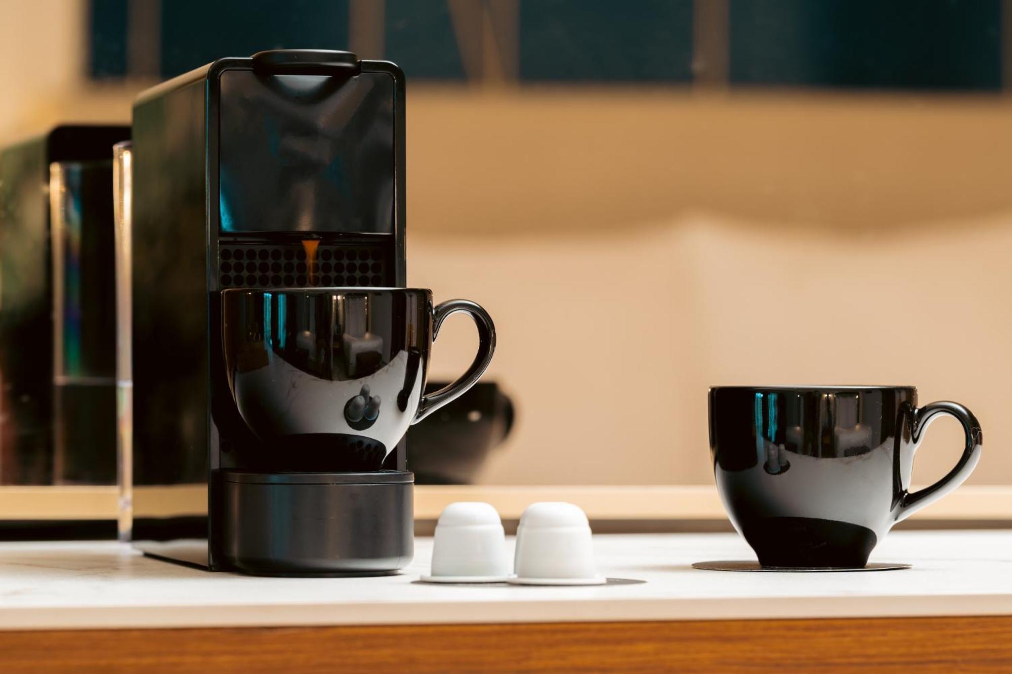Hard Rock Hotel & Casino Punta Cana (Adults Only) Kültér fotó A single serve coffee machine