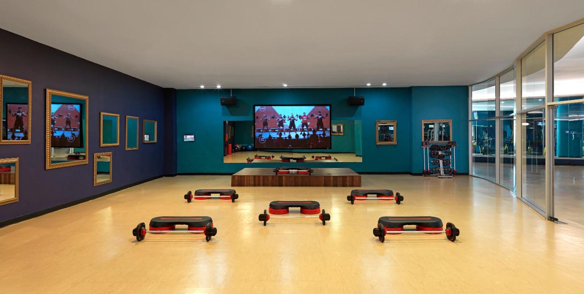 Hard Rock Hotel & Casino Punta Cana (Adults Only) Kültér fotó Step Aerobics