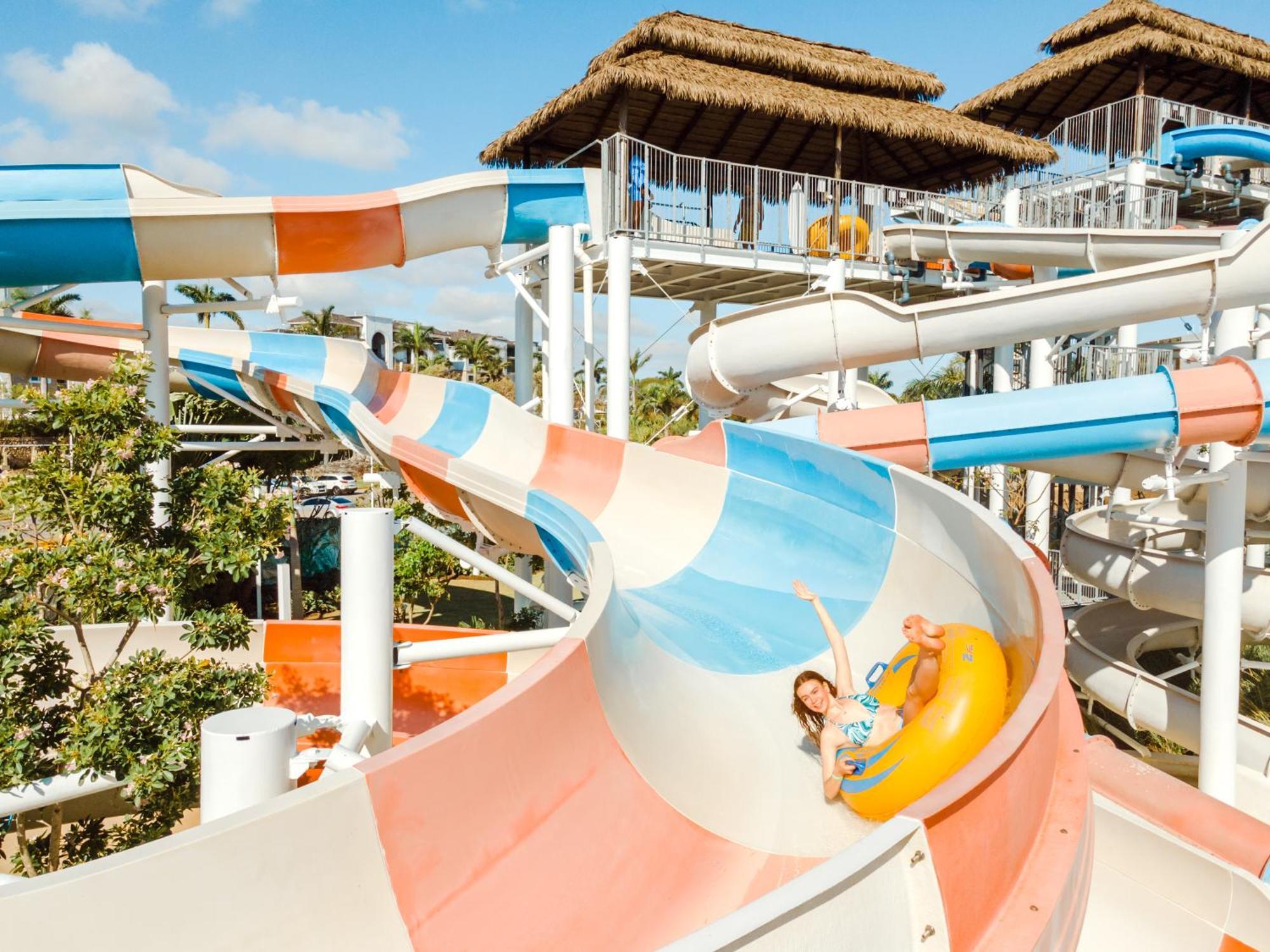 Hard Rock Hotel & Casino Punta Cana (Adults Only) Kültér fotó A water slide at Xel-Há